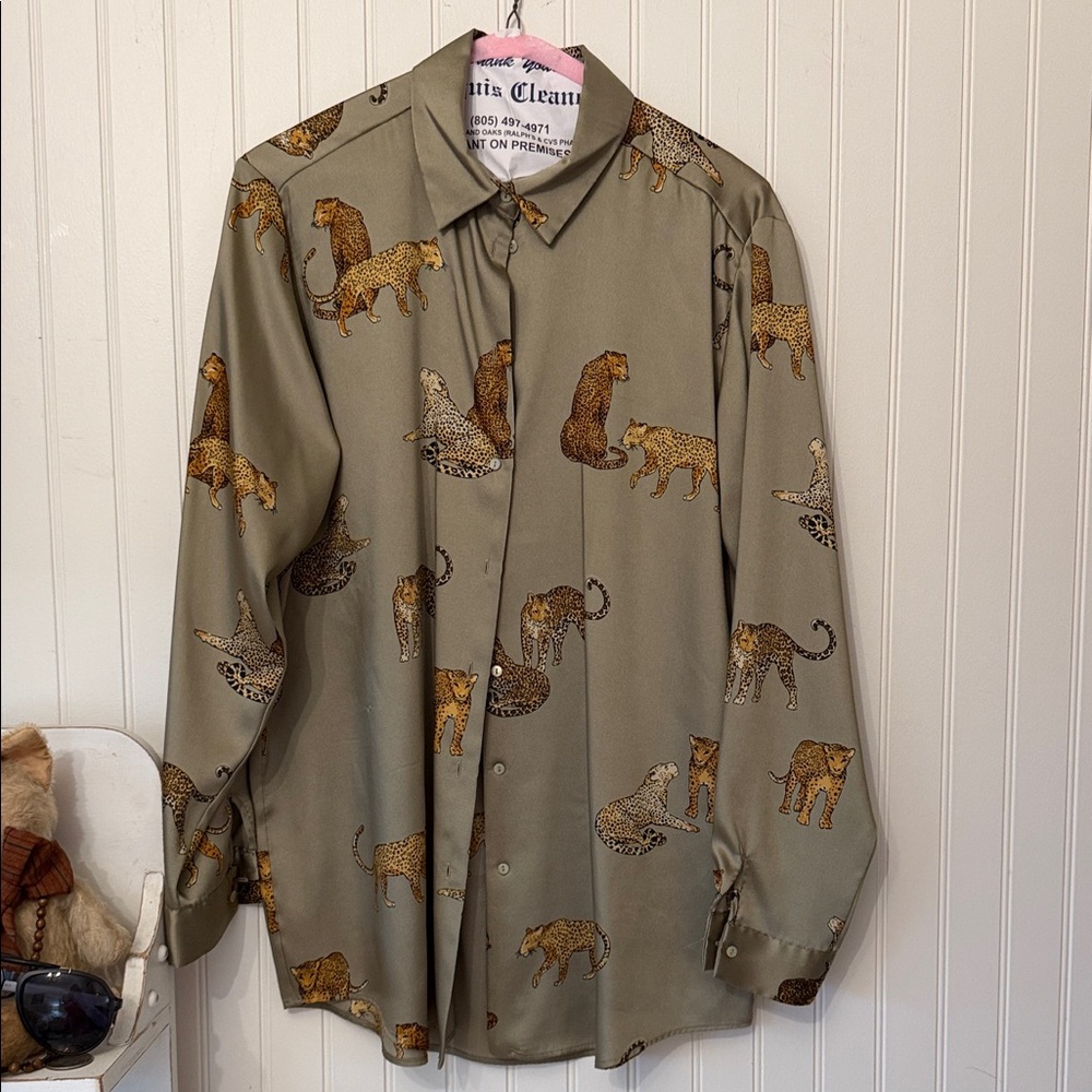 Zara Taupe Button-Up Blouse with Leopard Print L worn once dry cleaned